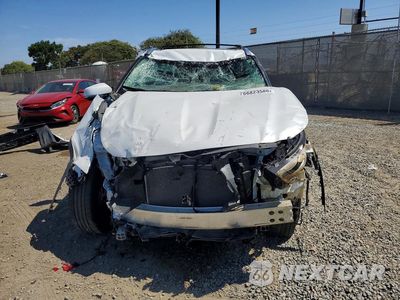 Piąte zdjęcie samochodu w środku: 2024 TOYOTA HIGHLANDER PLATINUM VIN:5TDKDRAH7RS052712 - miniatura