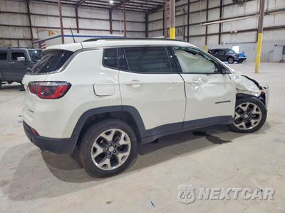 Trzecie zdjęcie samochodu z tyłu: 2019 JEEP COMPASS LIMITED VIN:3C4NJDCB2KT620829 - miniatura