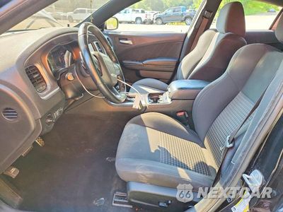 Zdjęcie 7 z 12 samochodu: 2019 DODGE CHARGER R/T VIN:2C3CDXCT3KH553843 - miniatura