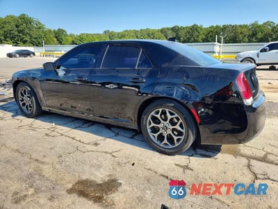 Drugie zdjęcie samochodu z przodu: 2015 CHRYSLER 300 S VIN:2C3CCAGG5FH831211 - miniatura