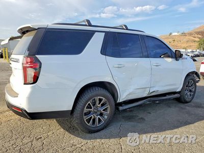Trzecie zdjęcie samochodu z tyłu: 2022 CHEVROLET TAHOE K1500 Z71 VIN:1GNSKPKD9NR177586 - miniatura