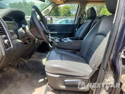 Zdjęcie 7 z 12 samochodu: 2016 RAM 1500 ST VIN:1C6RR6KG2GS395136 - miniatura