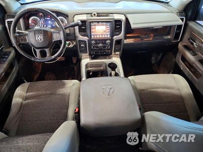 Zdjęcie 8 z 12 samochodu: 2016 RAM 2500 SLT VIN:3C6UR5JJ1GG177004 - miniatura