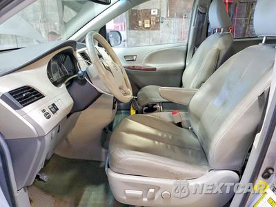 Zdjęcie 7 z 13 samochodu: 2012 TOYOTA SIENNA XLE 7-PASSENGER VIN:5TDDK3DC8CS032925 - miniatura