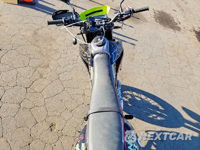 Zdjęcie 6 z 9 samochodu: 2023 KAWASAKI KLX300 E VIN:ML5LXBE15PDA18600 - miniatura