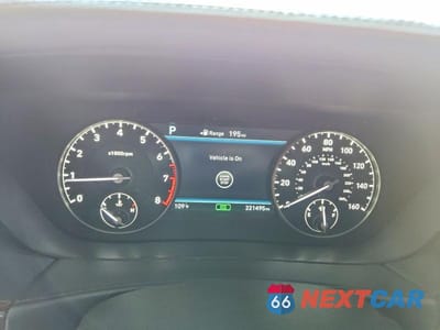 Zdjęcie 9 z 12 samochodu: 2018 GENESIS G90 ULTIMATE VIN:KMHG54JH5JU041046 - miniatura