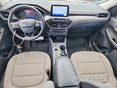 Zdjęcie 8 z 13 samochodu: 2021 FORD ESCAPE SE VIN:1FMCU9BZ1MUA05347 - miniatura