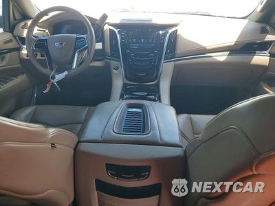 Zdjęcie 8 z 13 samochodu: 2020 CADILLAC ESCALADE ESV ESV PLATINUM VIN:1GYS3KKJ1LR108137 - miniatura