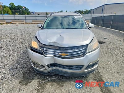 Piąte zdjęcie samochodu w środku: 2015 CHEVROLET TRAVERSE LT VIN:1GNKRGKD8FJ102194 - miniatura