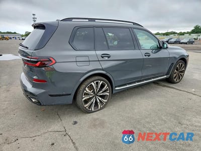 Trzecie zdjęcie samochodu z tyłu: 2024 BMW X7 XDRIVE40I VIN:5UX23EM03R9U30622 - miniatura