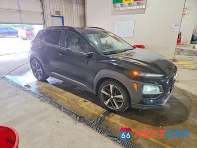 Czwarte zdjęcie samochodu z boku: 2018 HYUNDAI KONA ULTIMATE VIN:KM8K53A5XJU106709 - miniatura