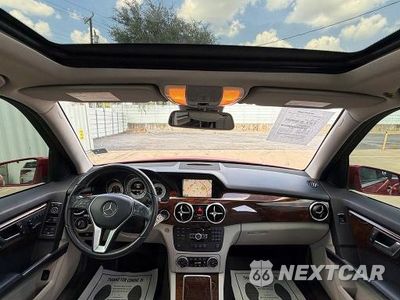 Zdjęcie 9 z 14 samochodu: 2013 MERCEDES-BENZ GLK 350 4MATIC VIN:WDCGG8JB6DF993963 - miniatura