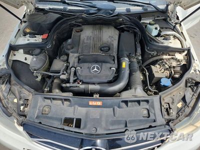 Zdjęcie 11 z 13 samochodu: 2014 MERCEDES-BENZ C 250 VIN:WDDGJ4HB5EG201048 - miniatura