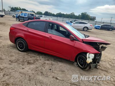 Czwarte zdjęcie samochodu z boku: 2016 HYUNDAI ACCENT SE VIN:KMHCT4AE5GU103547 - miniatura