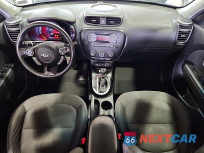 Zdjęcie 8 z 12 samochodu: 2016 KIA SOUL BASE VIN:KNDJN2A23G7369101 - miniatura