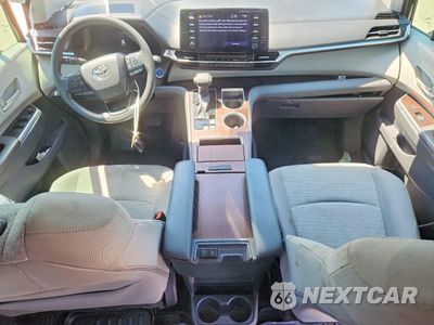 Zdjęcie 8 z 13 samochodu: 2022 TOYOTA SIENNA LE VIN:5TDKRKEC8NS129072 - miniatura