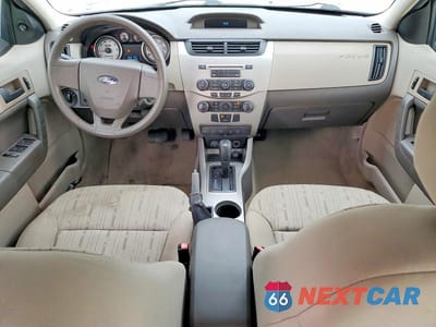 Zdjęcie 8 z 12 samochodu: 2008 FORD FOCUS SE VIN:1FAHP35N78W264643 - miniatura