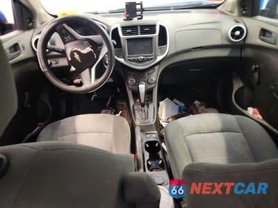 Zdjęcie 8 z 12 samochodu: 2017 CHEVROLET SONIC LS VIN:1G1JB5SH0H4156938 - miniatura