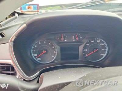 Zdjęcie 9 z 13 samochodu: 2018 CHEVROLET EQUINOX LT VIN:3GNAXJEVXJL377909 - miniatura