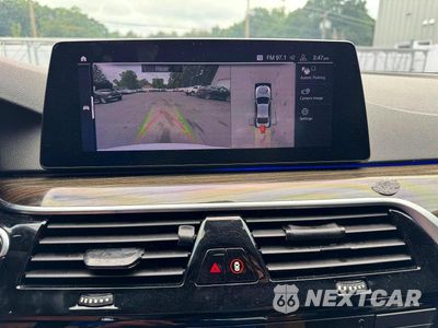Zdjęcie 8 z 14 samochodu: 2020 BMW 530 I VIN:WBAJR3C06LCD80214 - miniatura