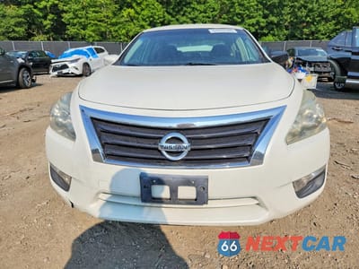 Piąte zdjęcie samochodu w środku: 2013 NISSAN ALTIMA 2.5 VIN:1N4AL3AP3DC917825 - miniatura