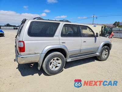 Trzecie zdjęcie samochodu z tyłu: 1998 TOYOTA 4RUNNER LIMITED VIN:JT3HN87R5W0189992 - miniatura
