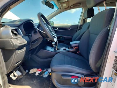Zdjęcie 7 z 13 samochodu: 2020 KIA SORENTO S VIN:5XYPGDA51LG618325 - miniatura