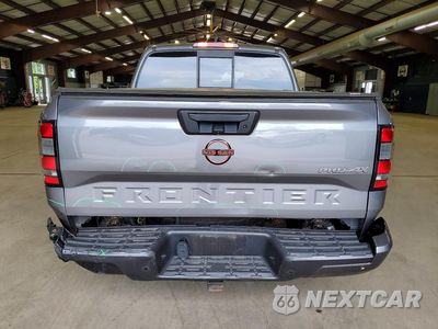 Zdjęcie 6 z 12 samochodu: 2022 NISSAN FRONTIER PRO-4X VIN:1N6ED1EK8NN621875 - miniatura