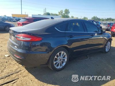 Trzecie zdjęcie samochodu z tyłu: 2020 FORD FUSION SE VIN:3FA6P0HD0LR164596 - miniatura