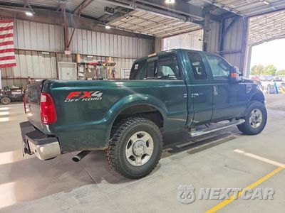 Trzecie zdjęcie samochodu z tyłu: 2010 FORD F250 SUPER DUTY VIN:1FTSX2B50AEA57313 - miniatura