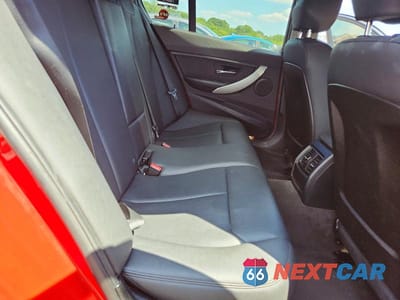 Zdjęcie 10 z 12 samochodu: 2016 BMW 320 XI VIN:WBA8A3C51GK551414 - miniatura