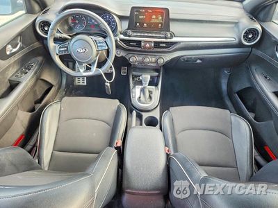 Zdjęcie 8 z 12 samochodu: 2021 KIA FORTE GT LINE VIN:3KPF34AD8ME283688 - miniatura
