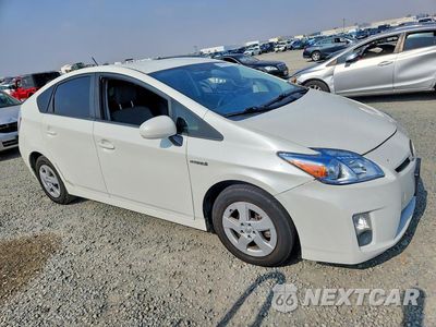 Czwarte zdjęcie samochodu z boku: 2011 TOYOTA PRIUS TWO VIN:JTDKN3DU3B1473137 - miniatura