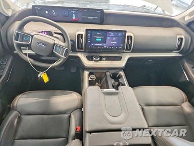 Zdjęcie 8 z 13 samochodu: 2025 FORD EXPEDITION MAX ACTIVE VIN:1FMJK1J8XSEA18628 - miniatura