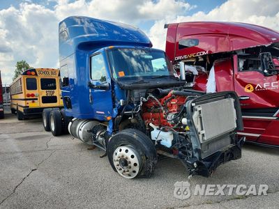 Czwarte zdjęcie samochodu z boku: 2022 INTERNATIONAL LT625 SEMI TRUCK VIN:3HSDZAPR6NN275332 - miniatura