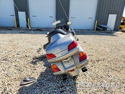 Czwarte zdjęcie samochodu z boku: 2003 HONDA GL1800 VIN:1HFSC47073A211715 - miniatura