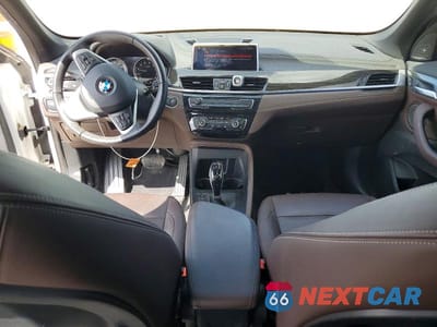 Zdjęcie 8 z 13 samochodu: 2021 BMW X1 SDRIVE28I VIN:WBXJG7C04M5S69375 - miniatura