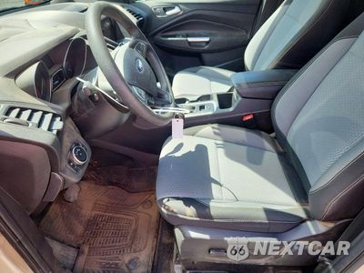 Zdjęcie 7 z 13 samochodu: 2017 FORD ESCAPE SE VIN:1FMCU9GD5HUC17798 - miniatura