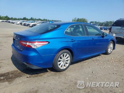 Trzecie zdjęcie samochodu z tyłu: 2019 TOYOTA CAMRY LE VIN:4T1B11HK0KU278244 - miniatura