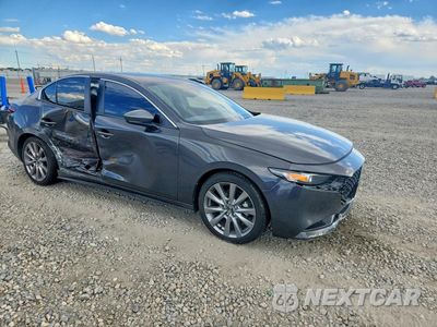 Czwarte zdjęcie samochodu z boku: 2021 MAZDA 3 PREFERRED VIN:JM1BPACL3M1301927 - miniatura