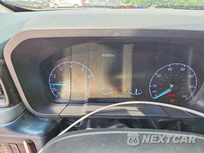 Zdjęcie 9 z 12 samochodu: 2023 FORD MAVERICK XL VIN:3FTTW8F92PRB03933 - miniatura