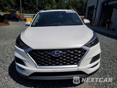 Piąte zdjęcie samochodu w środku: 2020 HYUNDAI TUCSON VALUE VIN:KM8J33A46LU280630 - miniatura