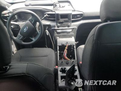 Zdjęcie 8 z 13 samochodu: 2021 FORD EXPLORER POLICE INTERCEPTOR VIN:1FM5K8AB3MGA06513 - miniatura