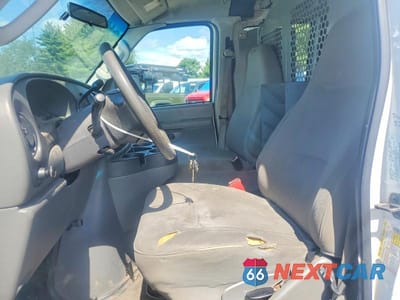Zdjęcie 7 z 13 samochodu: 2008 FORD ECONOLINE E250 VAN VIN:1FTNE24W08DA68501 - miniatura