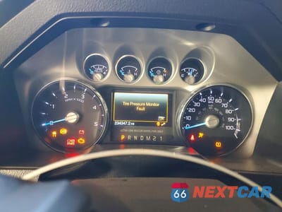 Zdjęcie 9 z 13 samochodu: 2013 FORD F250 SUPER DUTY VIN:1FT7W2BTXDEA59999 - miniatura