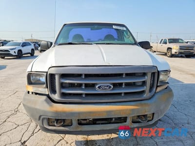 Piąte zdjęcie samochodu w środku: 2004 FORD F250 SUPER DUTY VIN:1FTNF20L04EC25800 - miniatura