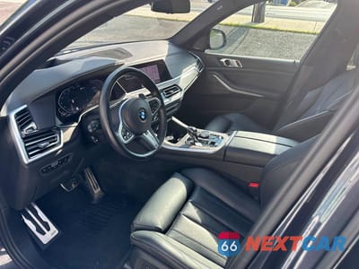 Zdjęcie 9 z 15 samochodu: 2021 BMW X5 XDRIVE45E VIN:5UXTA6C01M9F30456 - miniatura
