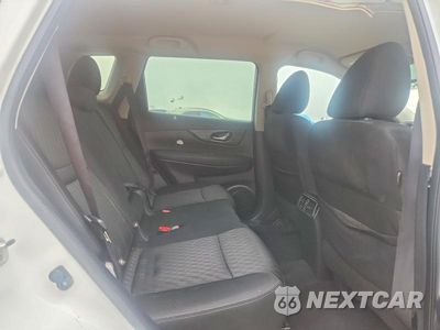 Zdjęcie 10 z 12 samochodu: 2020 NISSAN ROGUE SV VIN:KNMAT2MT3LP504937 - miniatura