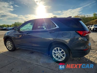Drugie zdjęcie samochodu z przodu: 2022 CHEVROLET EQUINOX VIN:2GNAXTEV6N6117724 - miniatura