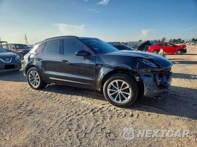 Czwarte zdjęcie samochodu z boku: 2024 PORSCHE MACAN BASE/T VIN:WP1AA2A54RLB20353 - miniatura